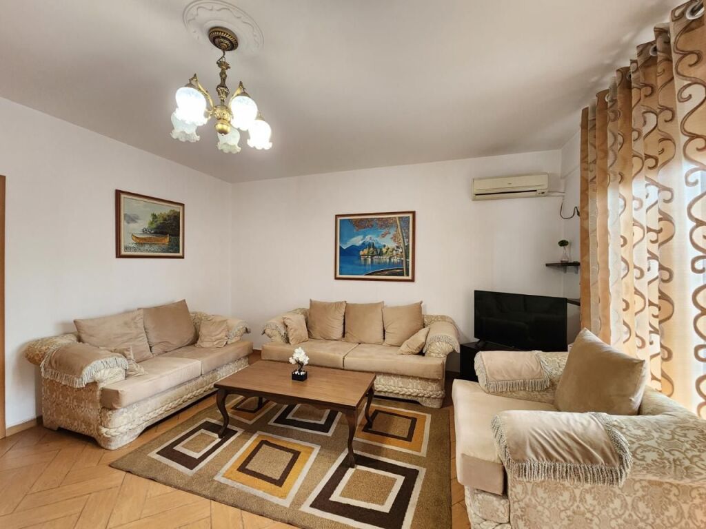APARTAMENT 2+1 PER QERA TEK SELVIA