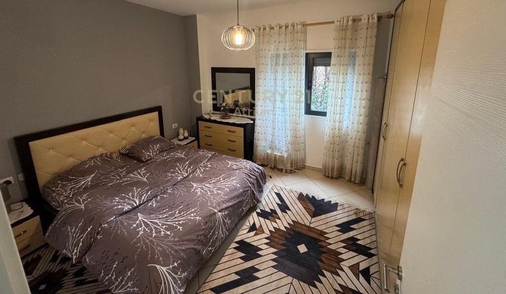 APARTAMENTI 1+1 PRANE TREGUT TE RI ELEKTRIK
