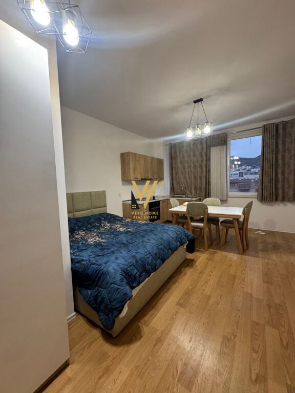 SHITET APARTAMENT 2+1+2+BLK TE KODRA E DIELLIT 195.000 EURO