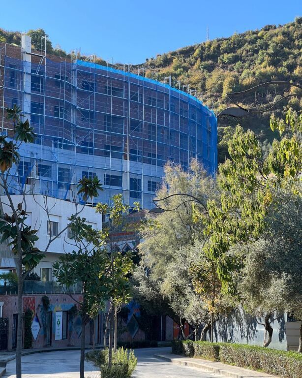 Shitet Triplex 3+1+3+verande📍Kodra Diellit