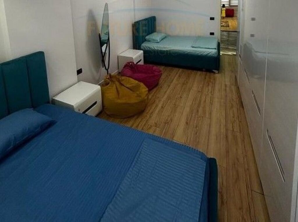 Qira, Apartament 2+1+2, 21 Dhjetori, Tiranë