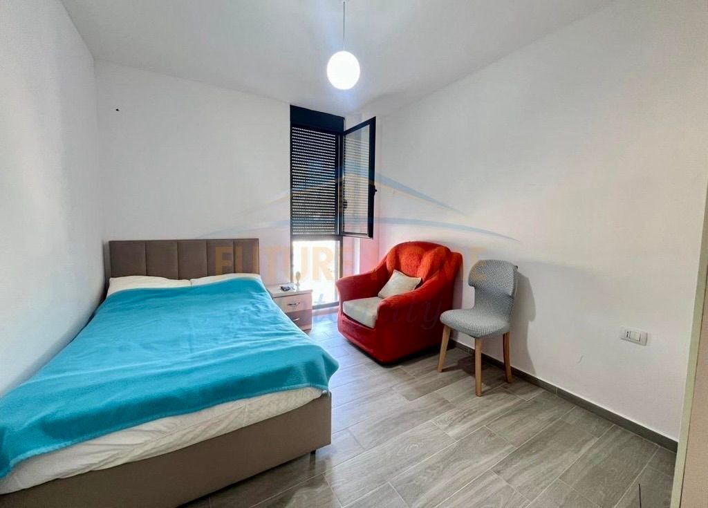 🏠 Spacious 3+1+2 for Rent on "5 Maji" Street! 📍