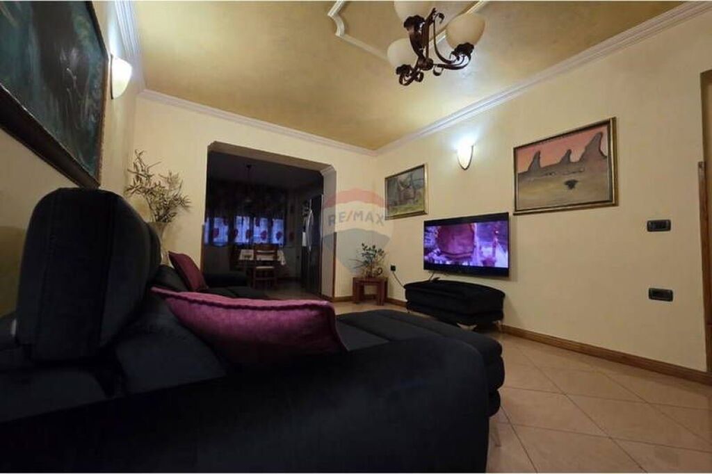 Apartment - For Sale - 21 Dhjetori, Tirana
