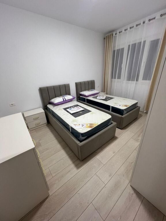 For rent 2+1 at River Residence, Unaza e Re