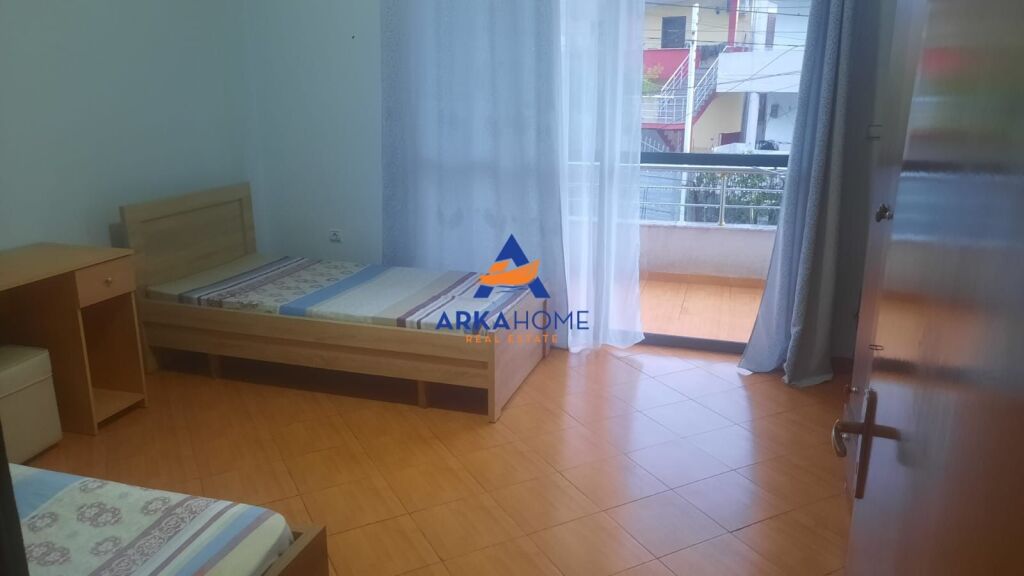 APPARTAMENTO IN AFFITTO 2+1+BALCONE "VIA GRAMOZ PASHKO, CITTÀ DEGLI STUDENTI" 45000 LEKE