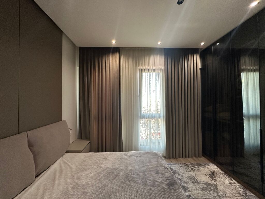 🏡 Appartamento moderno 1+1 in affitto a Square 21