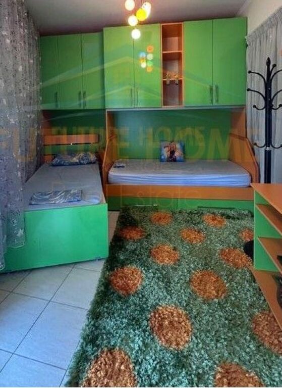 Rent, Apartment 2+1(converted), Barrikadave Street, Tirana