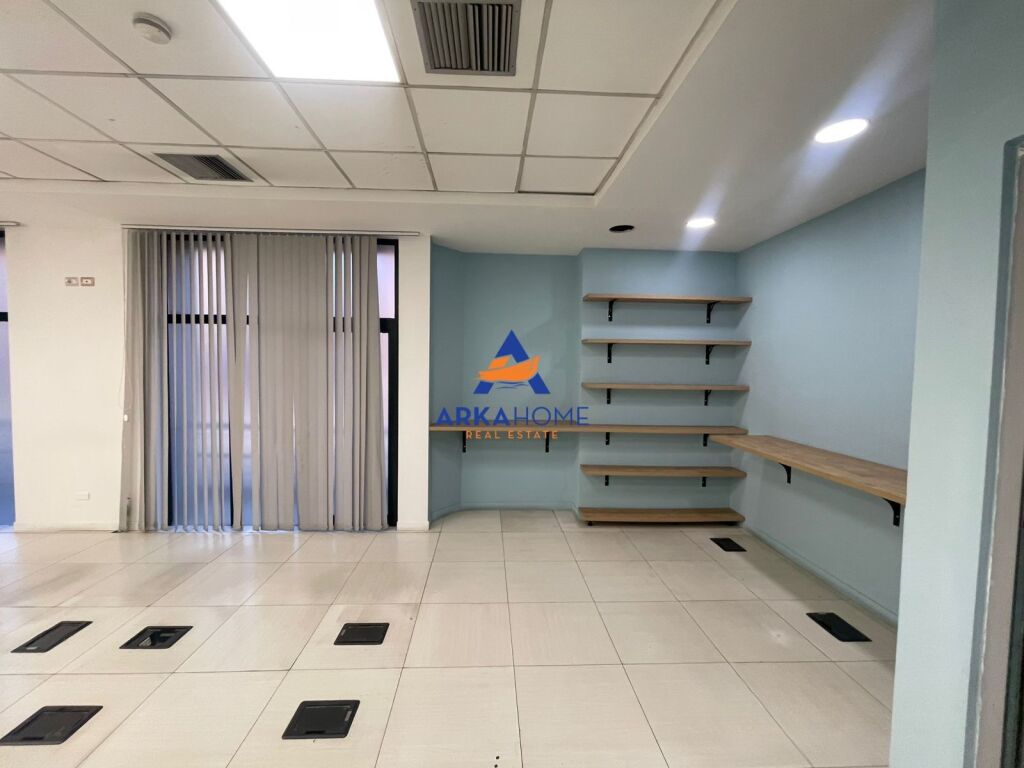 OFFICE SPACE FOR RENT 820M2 "KAVAJES STREET, OPPOSITE DELIJORGJI" 10,000 EURO