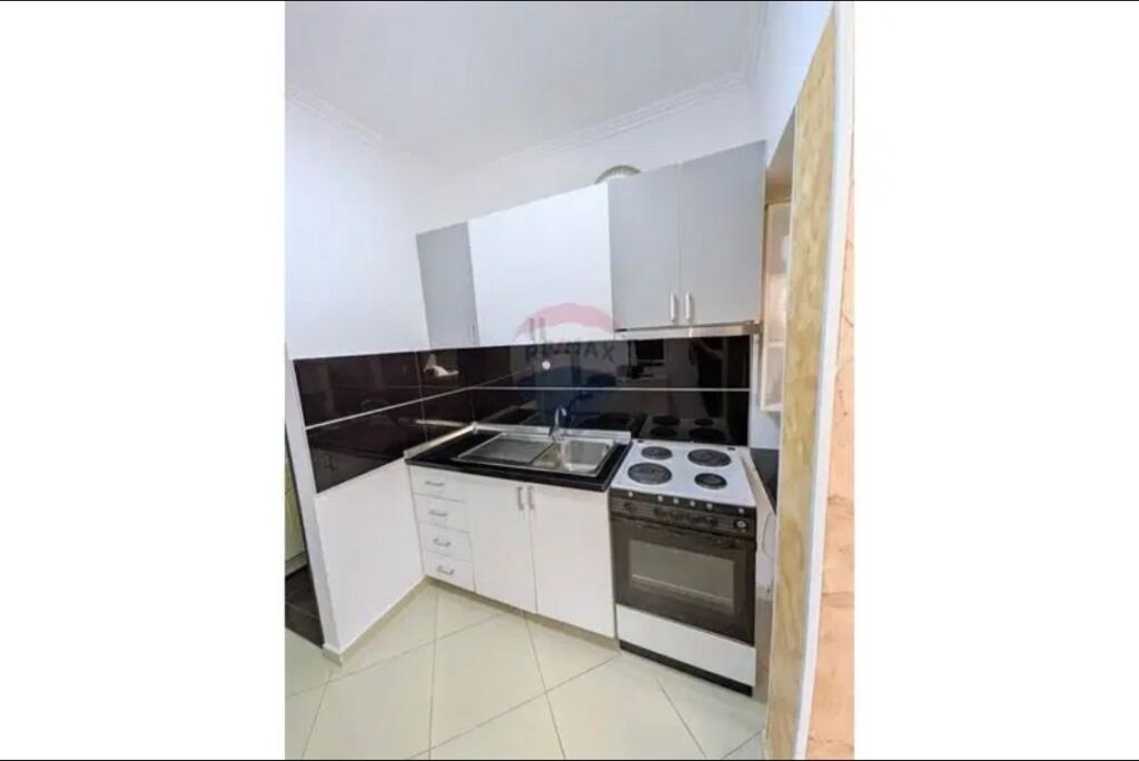 Apartment for Rent on Kavaja Street