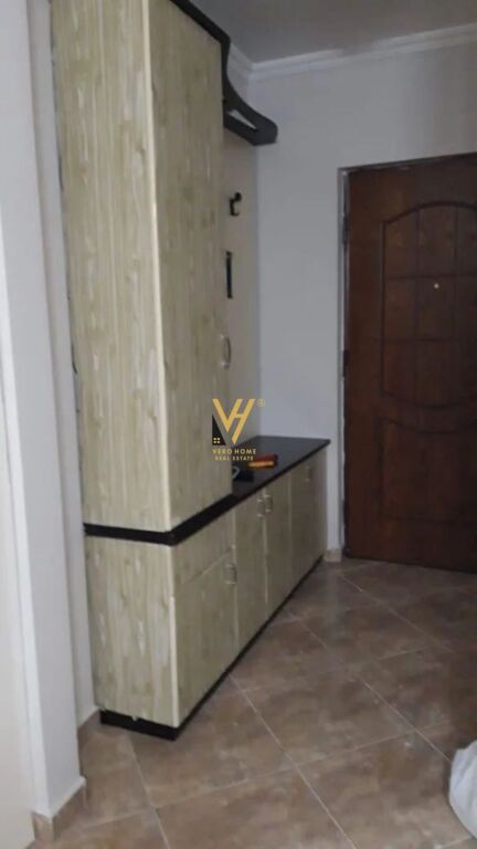 VENDESI APPARTAMENTO 2+1+2+2BLK A KOM.COLOMBO 2, LAGO ASCIUTTO 25.000.000 LEKE