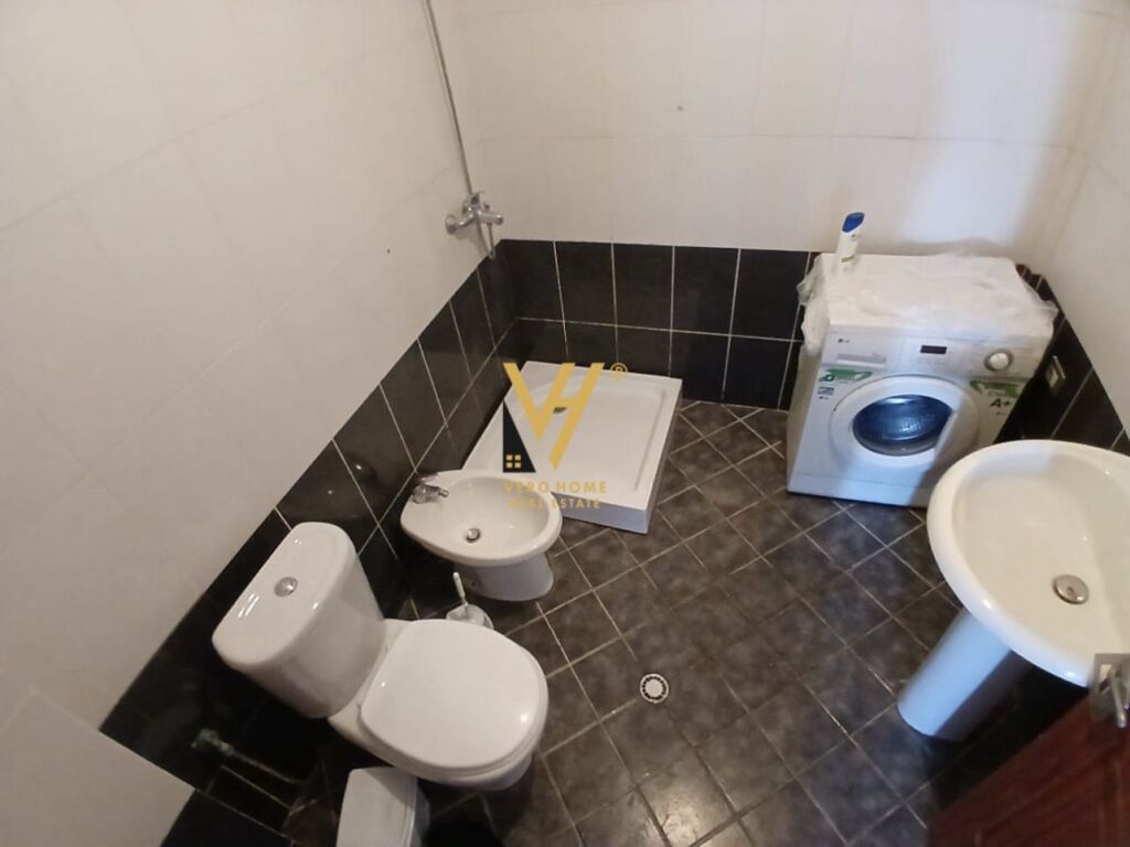 JEPET APARTAMENT 2+1+BLK ME QIRA TE HARRY-FULTZ 55.000 LEKE