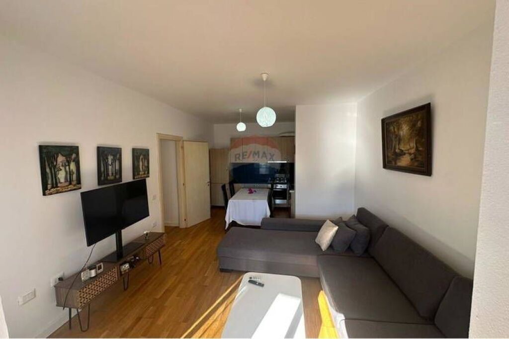 Modern apartment 2+1+2 with parking and 2 balconies