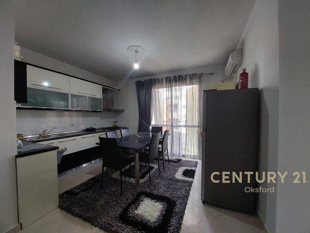 Appartamento 2+1 + Garage Chiuso per 2 Auto in Vendita. Astir 193.000 € Superficie Totale 105m2