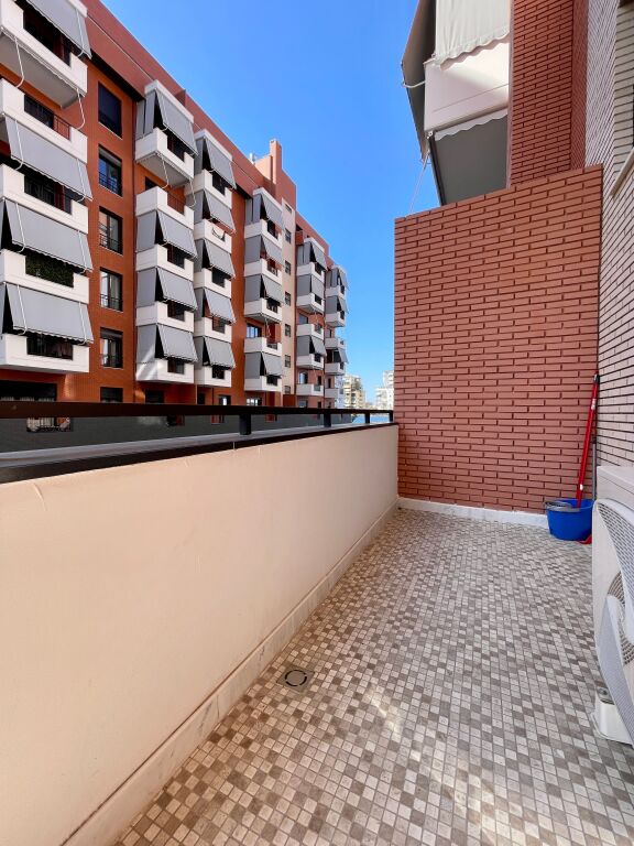 Appartamento 2+1 più parcheggio in affitto a Delijorgji!
