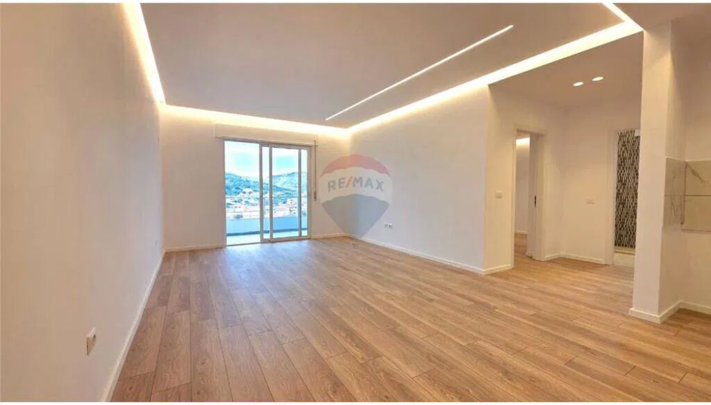 Apartament ne shitje 2+1+2 , Rr. Zenel Murra