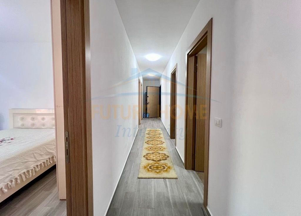 🏠 Spacious 3+1+2 for Rent on "5 Maji" Street! 📍