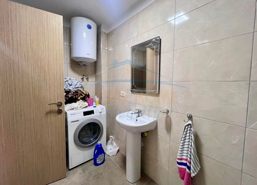 🏠 Spacious 3+1+2 for Rent on "5 Maji" Street! 📍