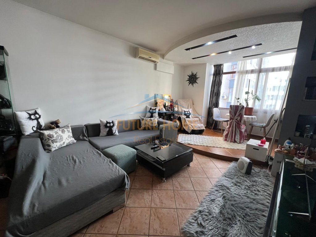 For sale, Apartment 1+1, Former Bus Park, Tirana.