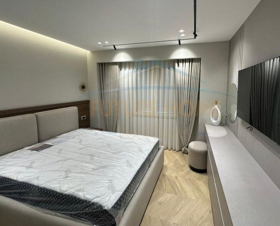 Affitto, Appartamento 1+1, Myslym Shyr, Tirana