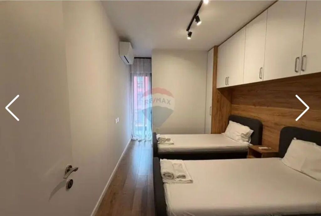 APARTAMENT 2+1 PËR SHITJE – FARMACIA NR.10, TIRANË