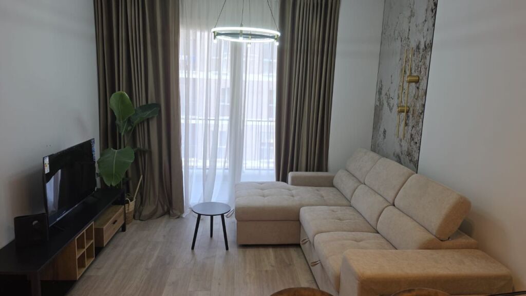 Jepet me qera: Super Apartament 2+1+2