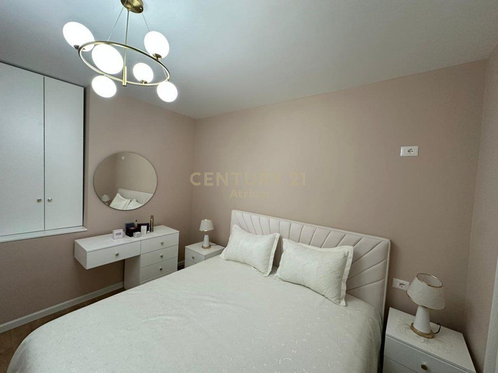 APARTAMENTI 1+1 PRANE TREGUT TE RI ELEKTRIK
