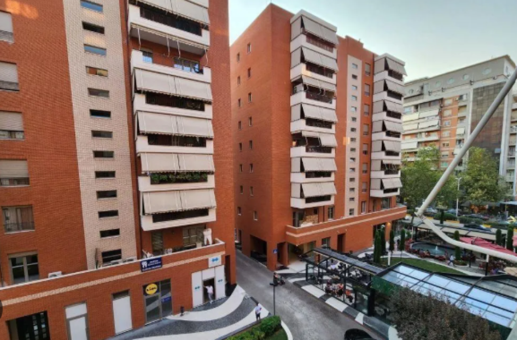 ▫️ SHOP FOR SALE – Delijorgji Complex