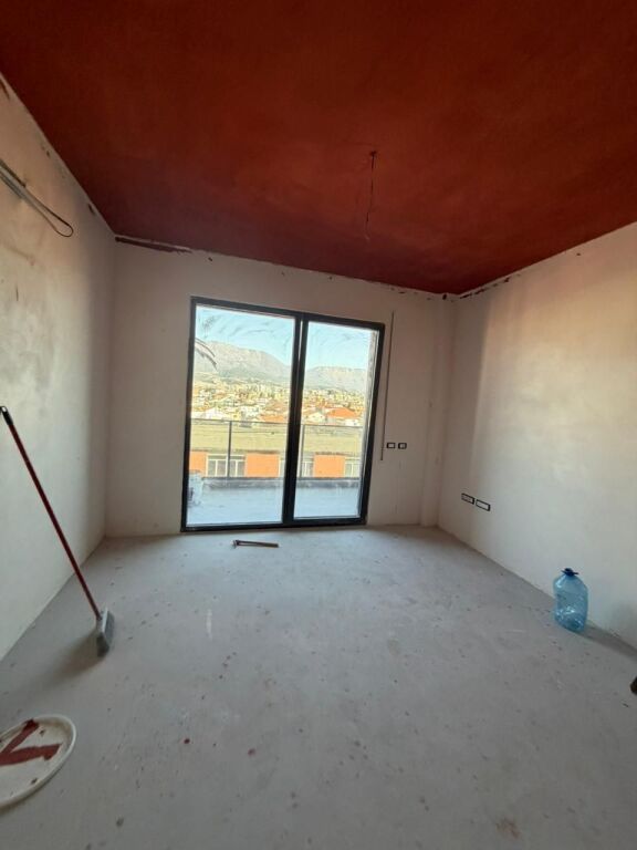 Apartament  2+1 për Shitje – Rruga “5 Maji