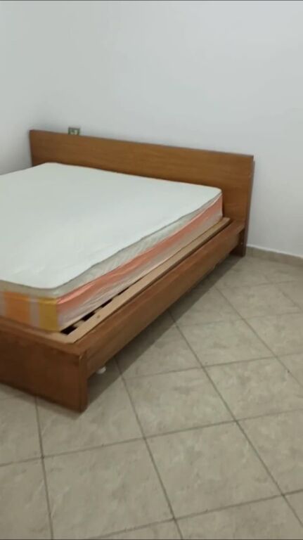 APARTAMENT 1+1. 30000 LEKE.RRUGA 5 MAJI