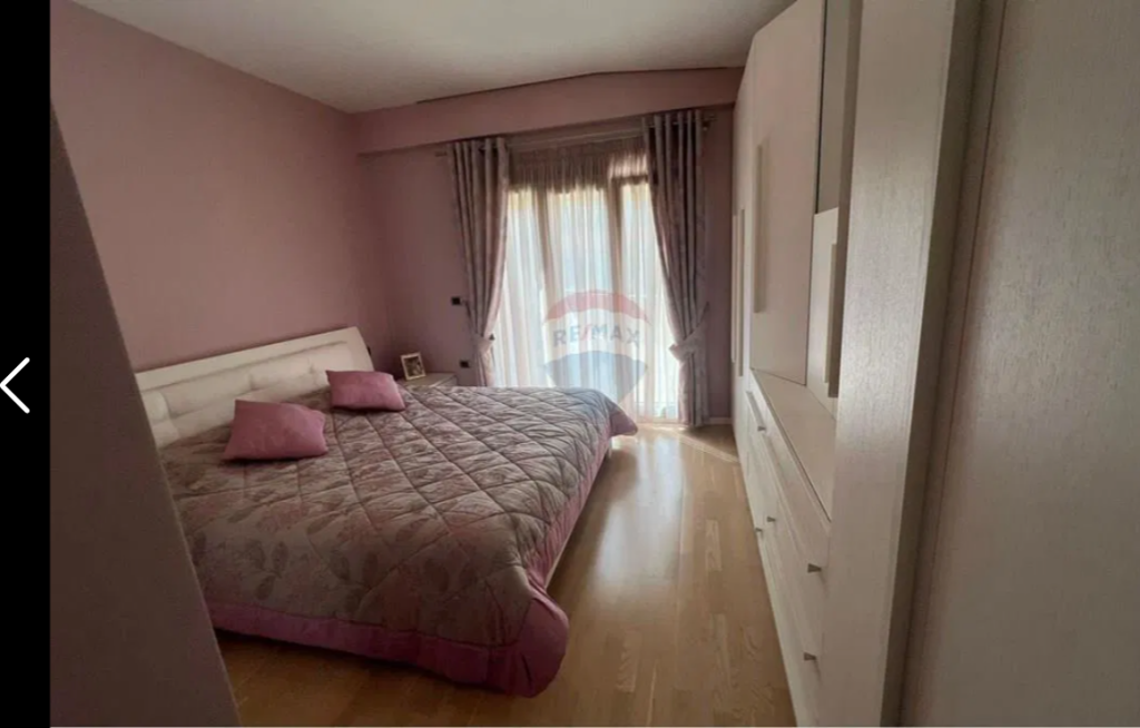 Duplex for sale at Dry Lake