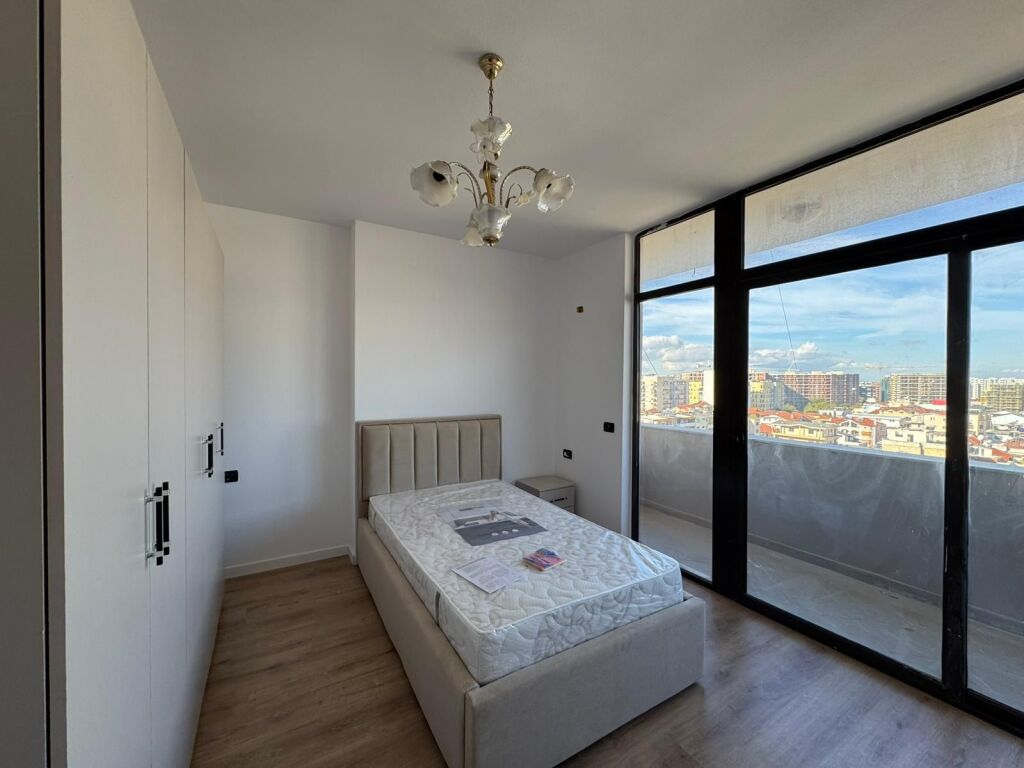 Apartment 2+1+2 for Rent – Kavaja Street, near Globe
