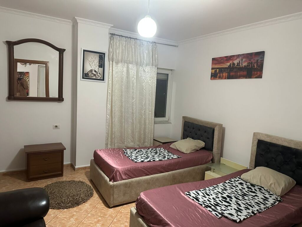 Jepet me qera apartamenti 2+1+2 ne Don Bosko Prane Bar Artistit