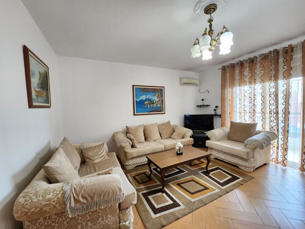 APARTAMENT 2+1 PER QERA TEK SELVIA