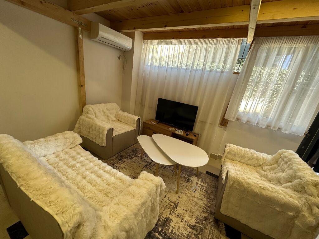Duplex for rent Selvia