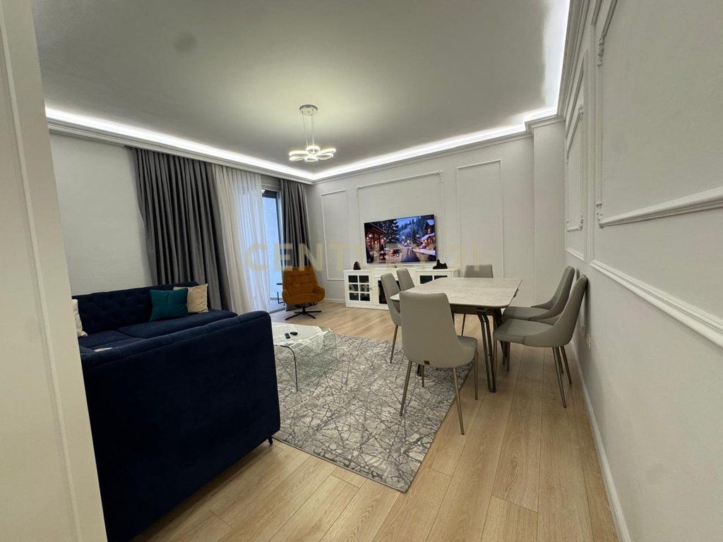 Appartamento 2+1+2 in vendita vicino al Giardino Botanico (presso la Moschea)! 229.000 € Superficie totale 142m2
