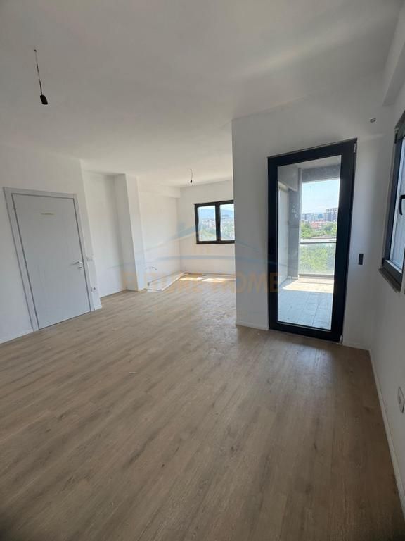 Shitet, Apartament 2+1+2, Oasis Residence, Unaza e Re