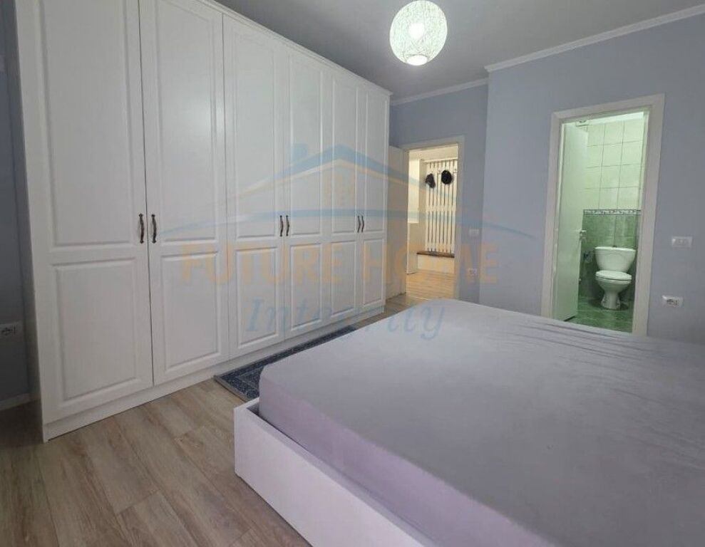 Rent, Apartment 2+1+2, Former Electric Market, Tirana.