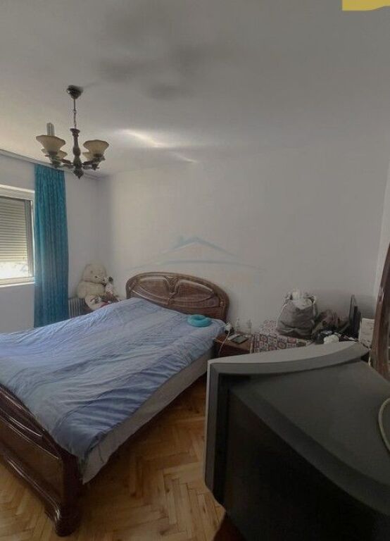 Shitet, Apartament 3+1, Rruga Karl Gega, Tirane
