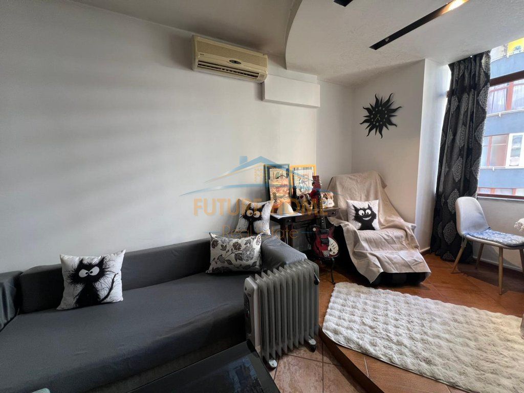 For sale, Apartment 1+1, Former Bus Park, Tirana.