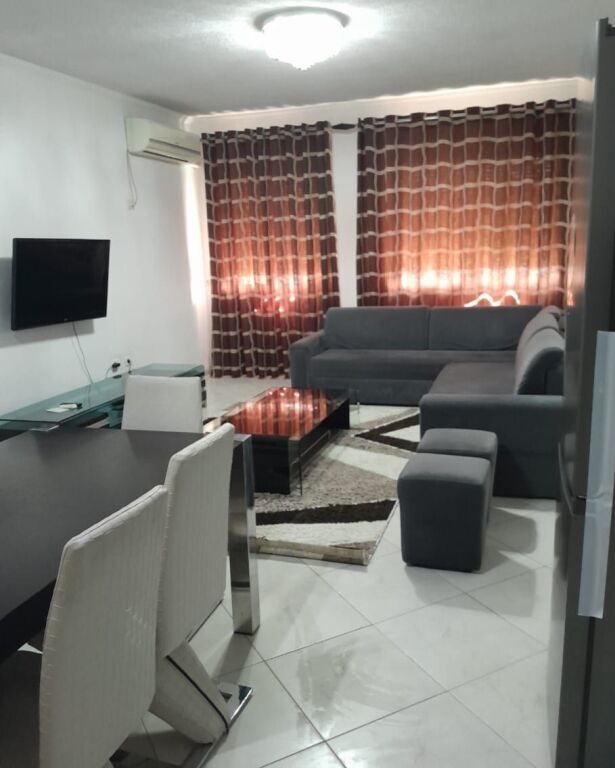 🏡 Jepet me Qira Apartament 2+1 – pranë Grand Gallery