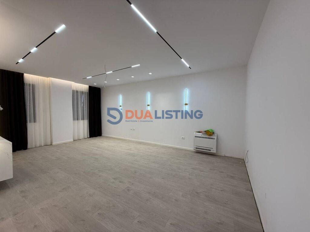We offer office space for rent at the Dry Lake