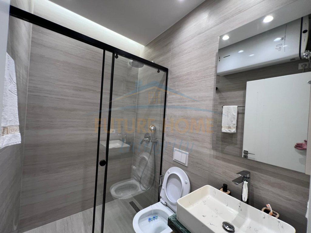 In vendita, Appartamento 2+1+2, Residenza Erli, Tirana.
