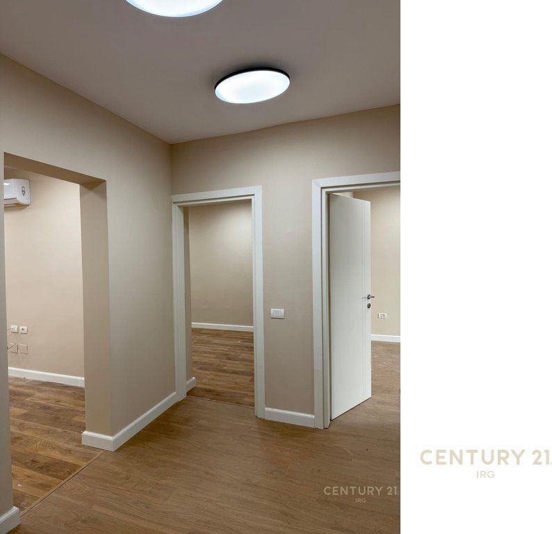 APARTMENT 2+1 FOR SALE NEAR PETRO NINI!