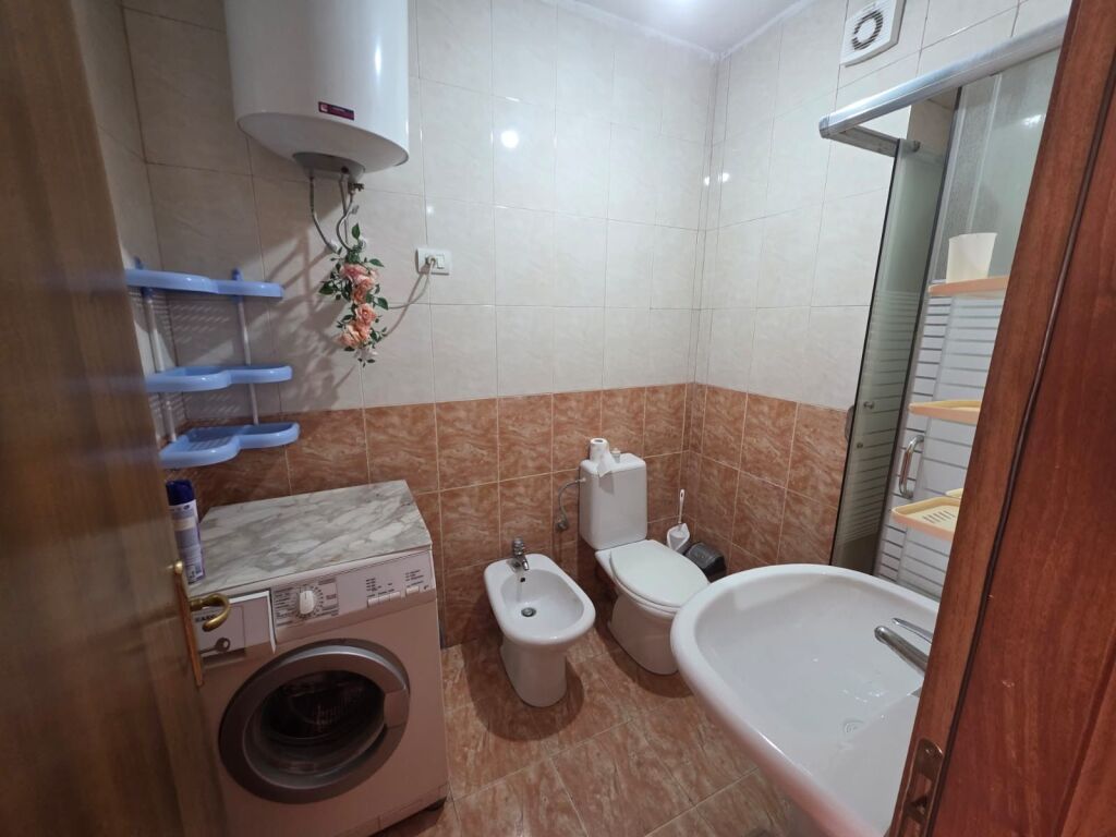 1+1, furnished at rotondo at Komuna, 500 euro