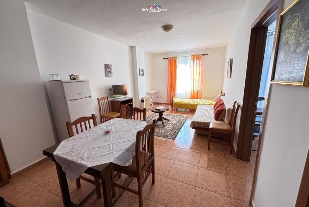 Apartment for Rent 1+1 Near Komuna e Parisit (ID B2101561) Tirane