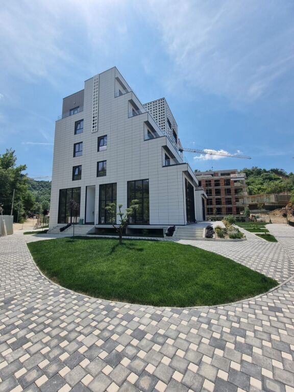 ‼️Okazion ‼️Shitet apartament 1+1 Liqeni i thate!!!