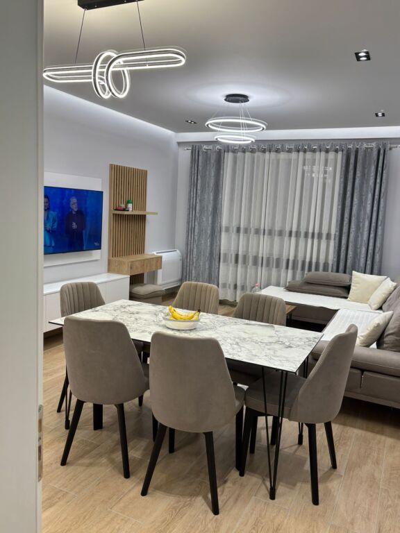 Apartament 2+1 me qera tek Fusha e Aviacionit prane Turdiut