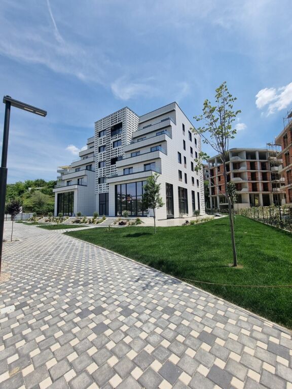 ‼️Okazion ‼️Shitet apartament 1+1 Liqeni i thate!!!