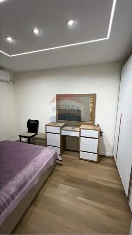 Apartament 2+1 per Qira - Ish Fusha Aviacionit