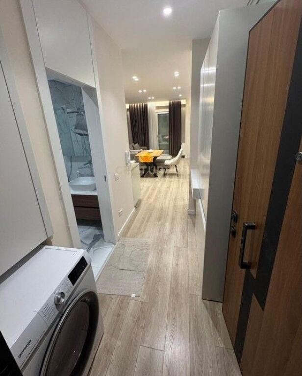 Appartamento 2+1 con Posto Auto – Vicino al Mare, Vlora